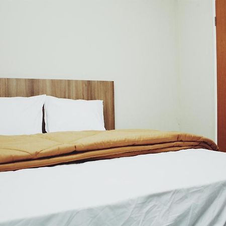 Comfy Homestay Джокьякарта Экстерьер фото